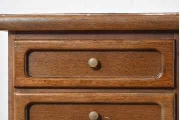 中古　カリモク家具(karimoku)　希少な廃番品!　書斎に映える収納力のある両袖デスク　(R-087102)