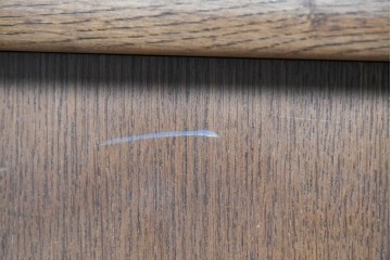 中古　カリモク家具(karimoku)　希少な廃番品!　書斎に映える収納力のある両袖デスク　(R-087102)