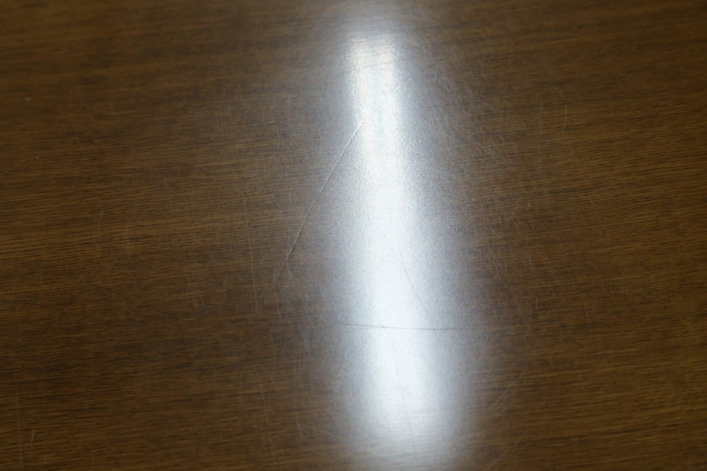 中古　カリモク家具(karimoku)　希少な廃番品!　大小8杯の引き出しを備えた両袖デスク　(R-087102)