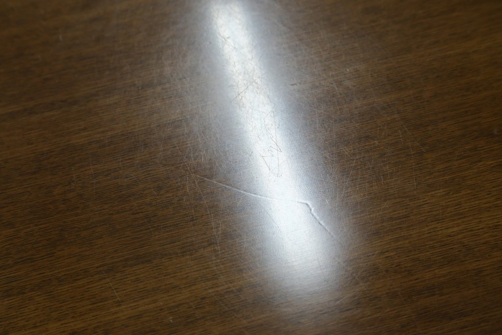中古　カリモク家具(karimoku)　希少な廃番品!　大小8杯の引き出しを備えた両袖デスク　(R-087102)