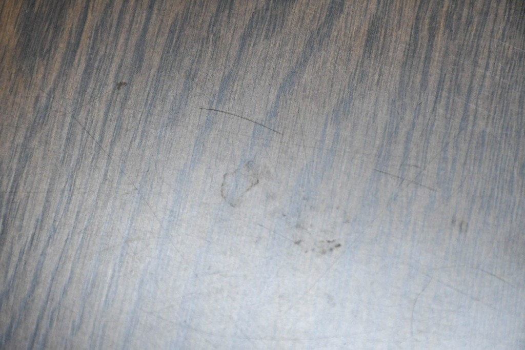 中古　カリモク家具　オーク材　ミッドセンチュリーデザインの洗練された両袖デスク　(R-087103)