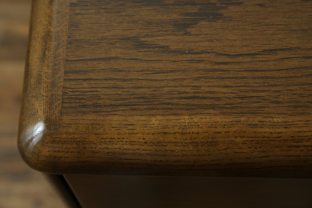 中古　カリモク家具(karimoku)　オーク材　ミッドセンチュリーデザインの両袖デスク　(R-087103)