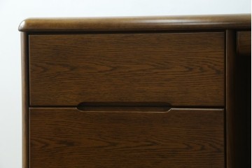中古　カリモク家具(karimoku)　オーク材　ミッドセンチュリーデザインの両袖デスク　(R-087103)