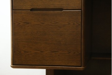 中古　カリモク家具(karimoku)　オーク材　ミッドセンチュリーデザインの両袖デスク　(R-087103)