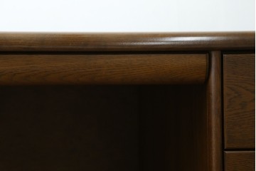 中古　カリモク家具(karimoku)　オーク材　ミッドセンチュリーデザインの両袖デスク　(R-087103)