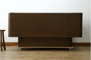 中古　カリモク家具(karimoku)　オーク材　ミッドセンチュリーデザインの両袖デスク　(R-087103)