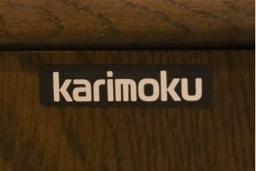 中古　カリモク家具(karimoku)　オーク材　ミッドセンチュリーデザインの両袖デスク　(R-087103)
