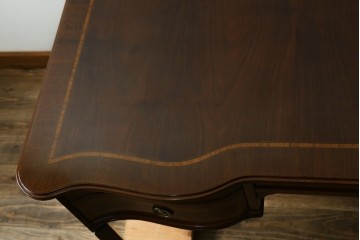 中古　海外輸入家具　マホガニー材　曲線デザインが優雅なワークデスク　(R-087105)
