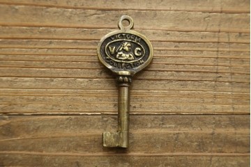 中古　海外輸入家具　マホガニー材　曲線デザインが優雅なワークデスク　(R-087105)