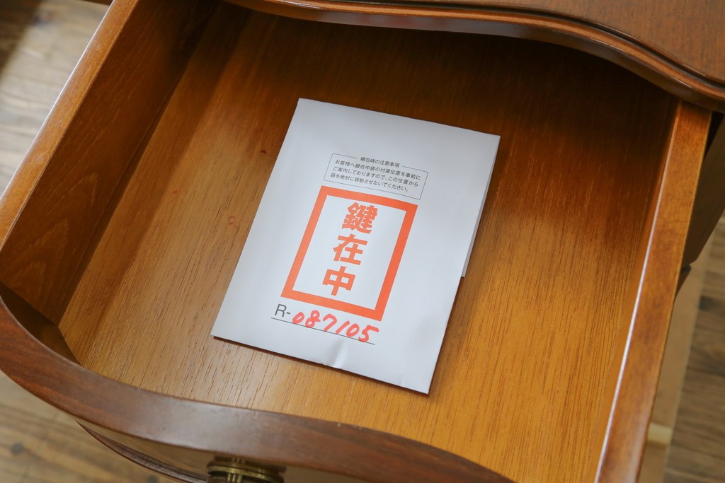 中古　海外輸入家具　マホガニー材　曲線デザインが優雅なワークデスク　(R-087105)
