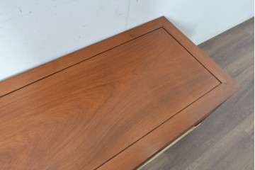 和製ヴィンテージ　花梨(カリン)材　丸形の引き手がアクセントになった引き出し付きテレビボード　(R-087106)