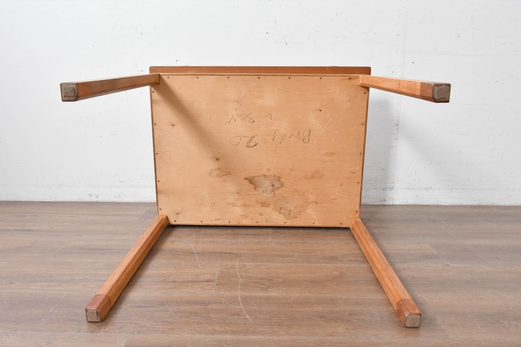 デンマークヴィンテージ　Soborg Mobelfabrik(ソボー・モベルファブリク)　Borge Mogensen(ボーエ・モーエンセン)デザイン　チーク材×オーク材の収納付きエクステンションテーブル　(R-087107)