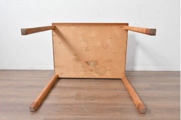 デンマークヴィンテージ　Soborg Mobelfabrik(ソボー・モベルファブリク)　Borge Mogensen(ボーエ・モーエンセン)デザイン　チーク材×オーク材の収納付きエクステンションテーブル　(R-087107)