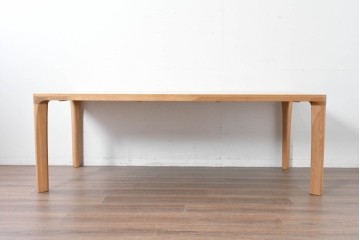 中古　美品　カリモク家具(karimoku)　DD7230　オーク材　直線的な脚元がすっきりしたダイニングテーブル　定価約35万円　(R-087110)