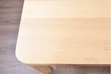 中古　美品　カリモク家具(karimoku)　DD7230　オーク材　直線的な脚元がすっきりしたダイニングテーブル　定価約35万円　(R-087110)