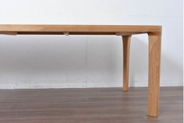 中古　美品　カリモク家具(karimoku)　DD7230　オーク材　直線的な脚元がすっきりしたダイニングテーブル　定価約35万円　(R-087110)