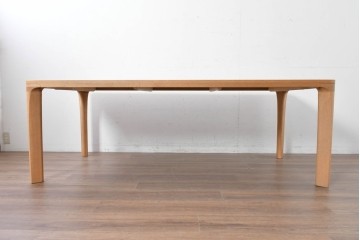 中古　美品　カリモク家具(karimoku)　DD7230　オーク材　直線的な脚元がすっきりしたダイニングテーブル　定価約35万円　(R-087110)