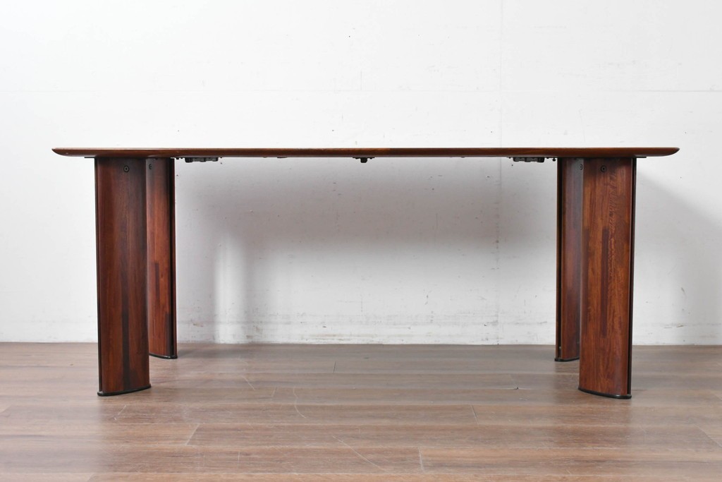 中古　カリモク家具(karimoku)　希少モデル　最上位シリーズ「ビベンテ」　花梨(カリン)材　品のある落ち着いた印象ダイニングテーブル　現行定価約42万円　(R-087111)