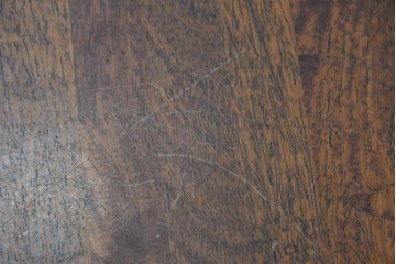 中古　カリモク家具(karimoku)　希少モデル　最上位シリーズ「ビベンテ」　花梨(カリン)材　品のある落ち着いた印象ダイニングテーブル　現行定価約42万円　(R-087111)