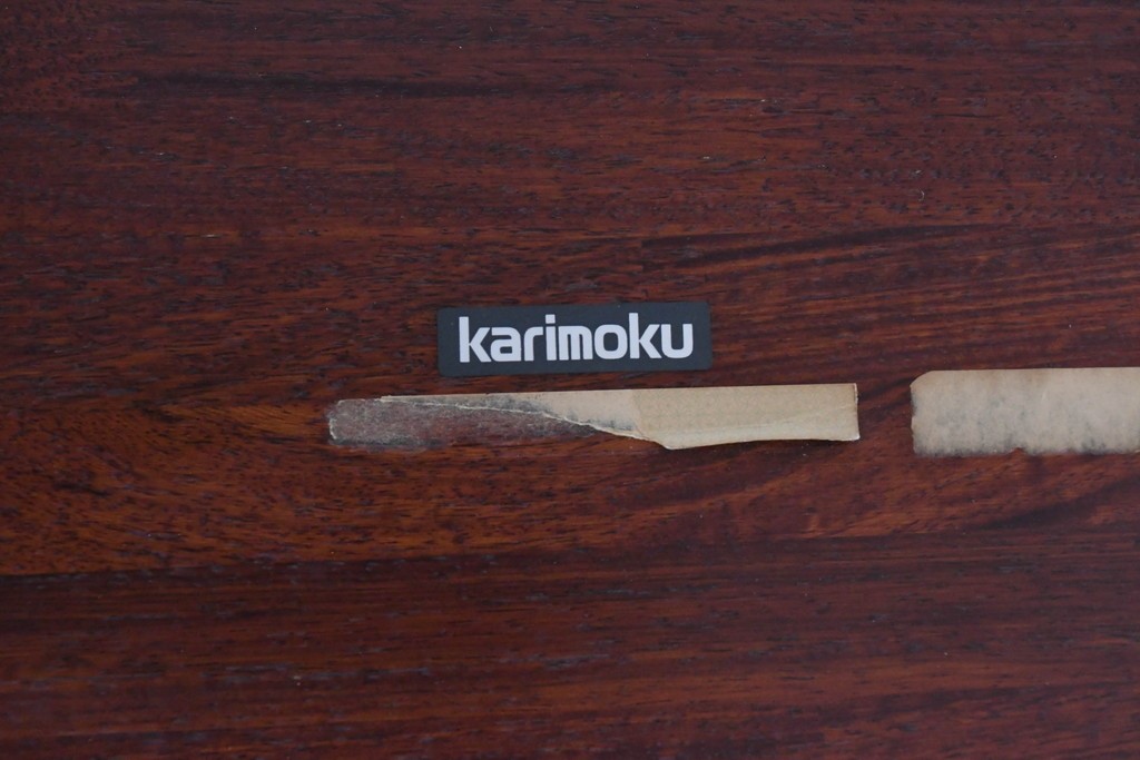 中古　カリモク家具(karimoku)　希少モデル　最上位シリーズ「ビベンテ」　花梨(カリン)材　品のある落ち着いた印象ダイニングテーブル　現行定価約42万円　(R-087111)