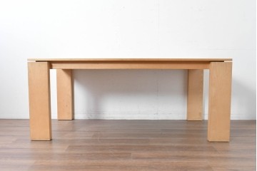 中古　アクタス取り扱い　porada(ポラダ)　KEVIN(ケビン)　アッシュ材　ナチュラルモダンなダイニングテーブル　定価約43万円　(R-087115)