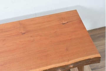 和製ヴィンテージ　天板(花梨材)　脚(タモ材)　一枚板ならではの風合いが魅力のテーブル　(R-087116)