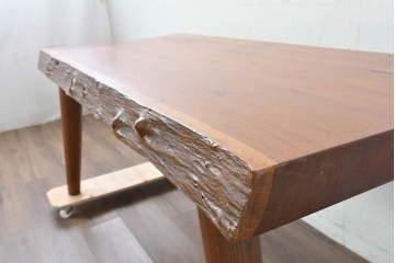 和製ヴィンテージ　天板(花梨材)　脚(タモ材)　一枚板ならではの風合いが魅力のテーブル　(R-087116)