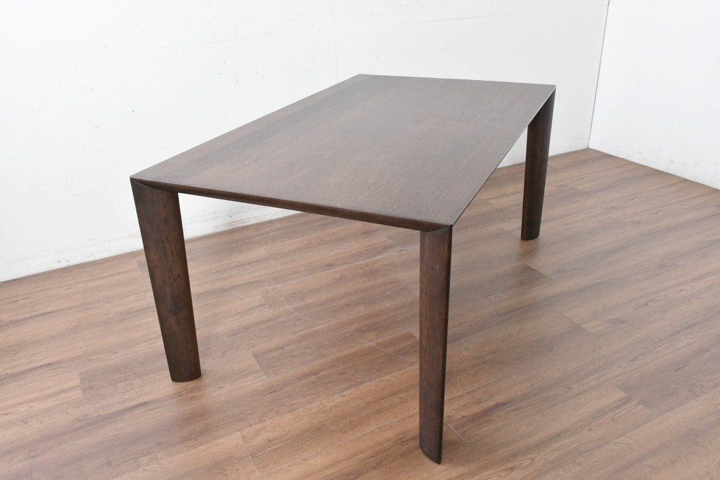 中古　カリモク家具(karimoku)　DU5200　オーク材　シャープなラインが際立つダイニングテーブル　定価約27万円　(R-087119)