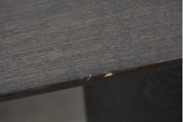 中古　カリモク家具(karimoku)　DU5200　オーク材　シャープなラインが際立つダイニングテーブル　定価約27万円　(R-087119)