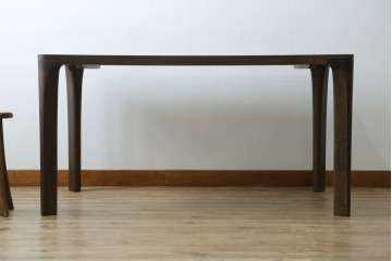 中古　カリモク家具(karimoku)　オーク材　DD4730　すっきりとした角丸デザインのダイニングテーブル　定価約24万円　(R-087120)