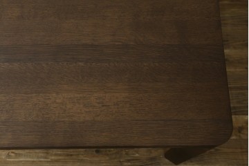 中古　カリモク家具(karimoku)　オーク材　DD4730　すっきりとした角丸デザインのダイニングテーブル　定価約24万円　(R-087120)