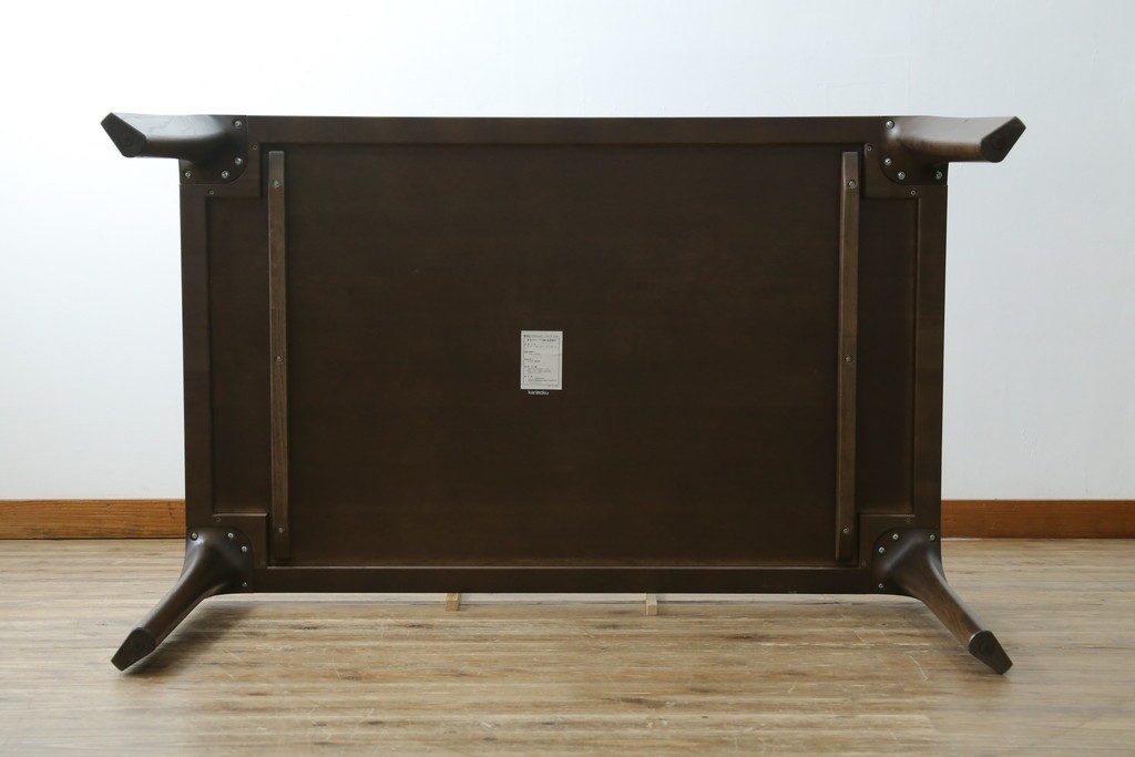 中古　カリモク家具(karimoku)　オーク材　DD4730　すっきりとした角丸デザインのダイニングテーブル　定価約24万円　(R-087120)