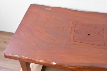 中古　職人手作りの特注品　総欅(ケヤキ)材　一枚板　自然の造形を活かした囲炉裏付きダイニングテーブル　製作費約150万円　(R-087121)