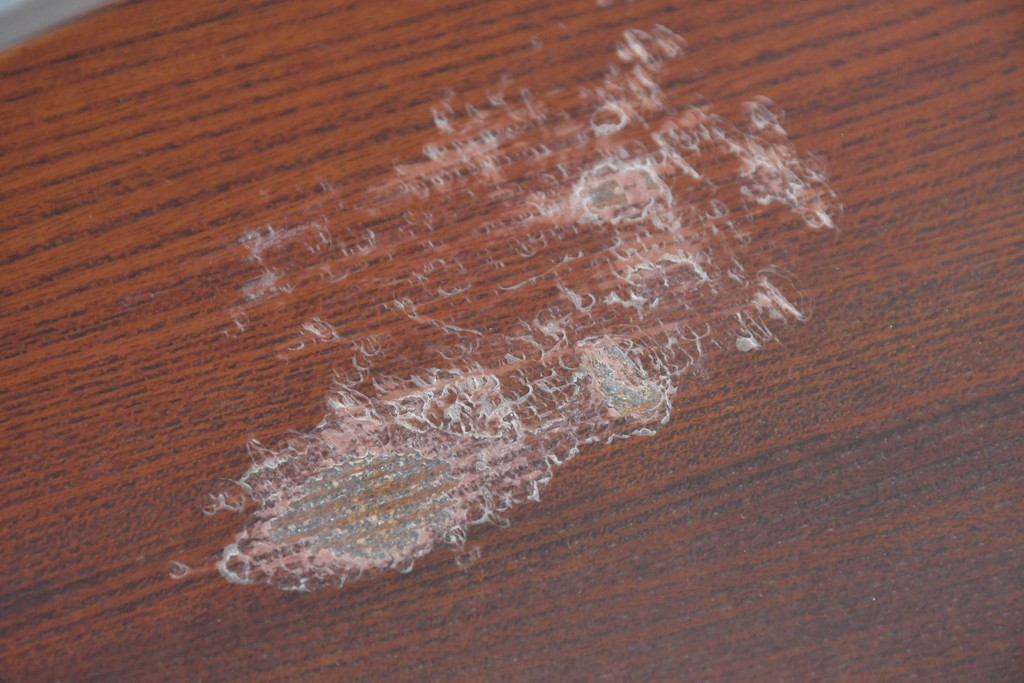 中古　職人手作りの特注品　総欅(ケヤキ)材　一枚板　自然の造形を活かした囲炉裏付きダイニングテーブル　製作費約150万円　(R-087121)