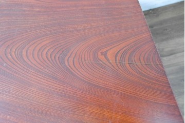 中古　職人手作りの特注品　総欅(ケヤキ)材　一枚板　自然の造形を活かした囲炉裏付きダイニングテーブル　製作費約150万円　(R-087121)