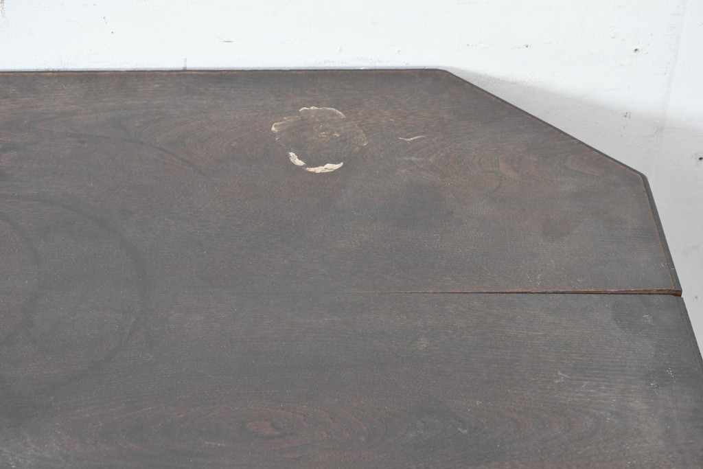 和製アンティーク　大正ロマン　希少デザイン　透かし彫り入りのオクタゴンテーブル　(R-087122)