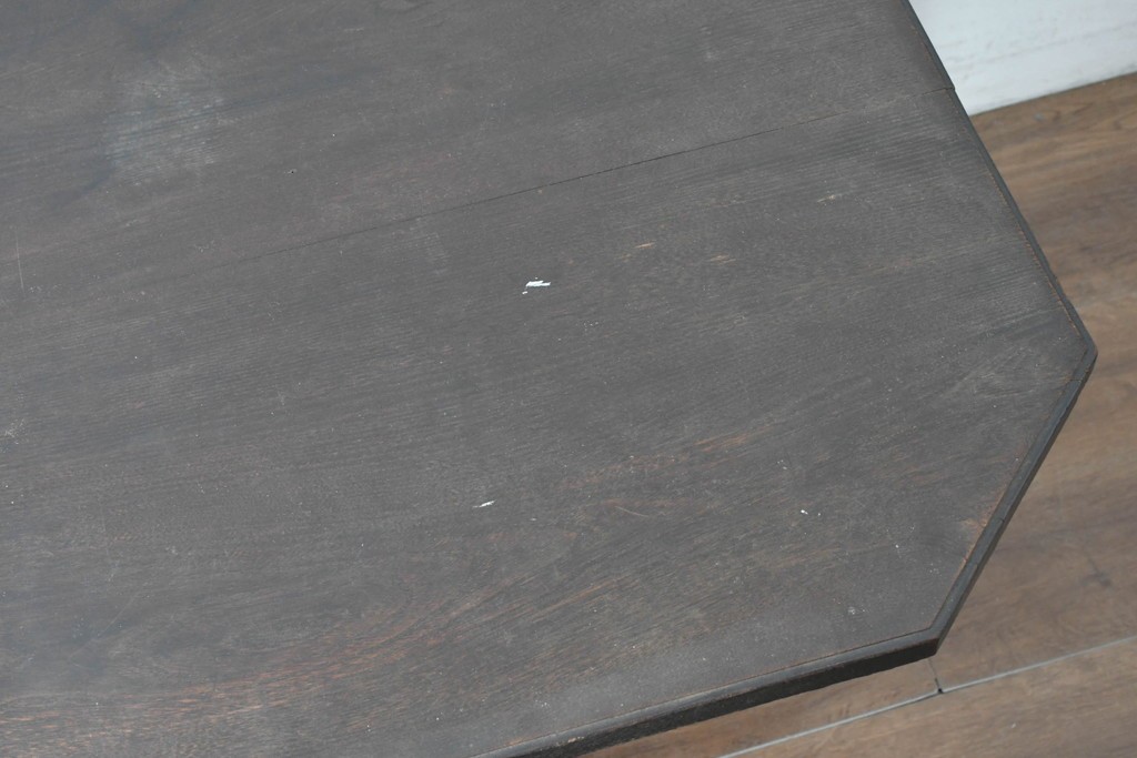 和製アンティーク　大正ロマン　希少デザイン　透かし彫り入りのオクタゴンテーブル　(R-087122)