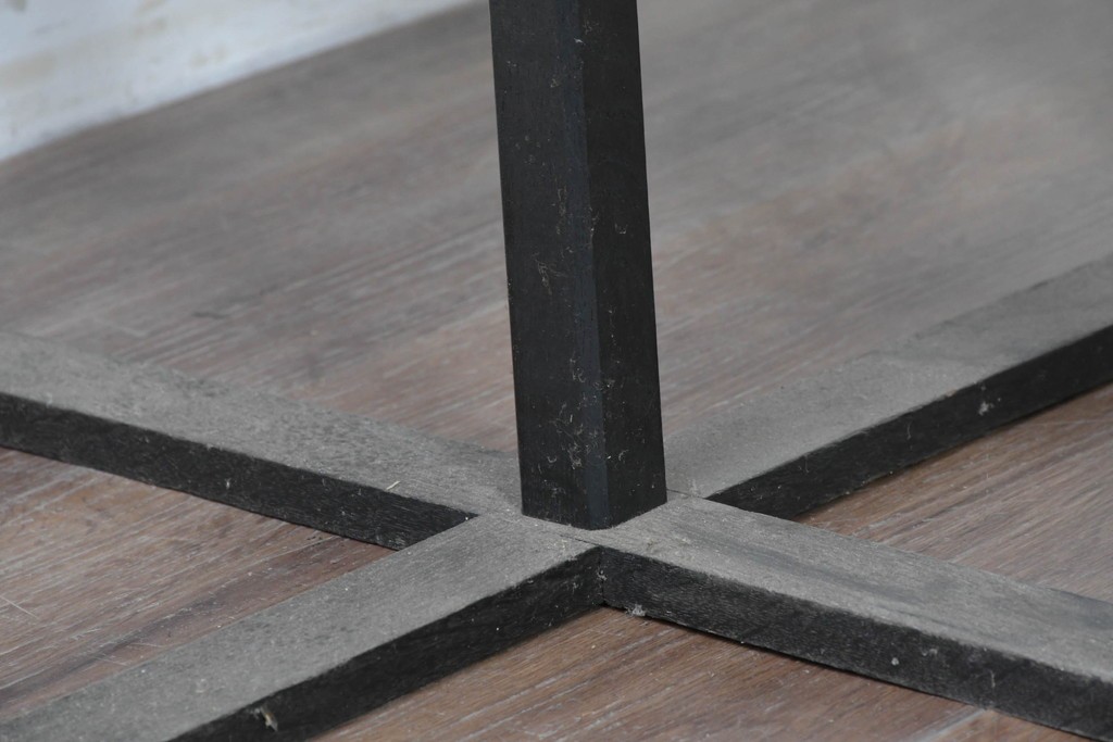 和製アンティーク　大正ロマン　希少デザイン　透かし彫り入りのオクタゴンテーブル　(R-087122)