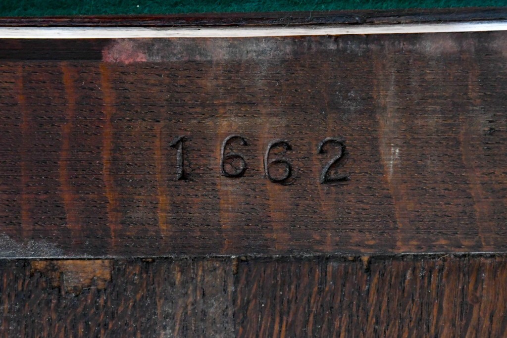 イギリスアンティーク　オーク材　重厚な佇まいのドローリーフテーブル　(R-087123)