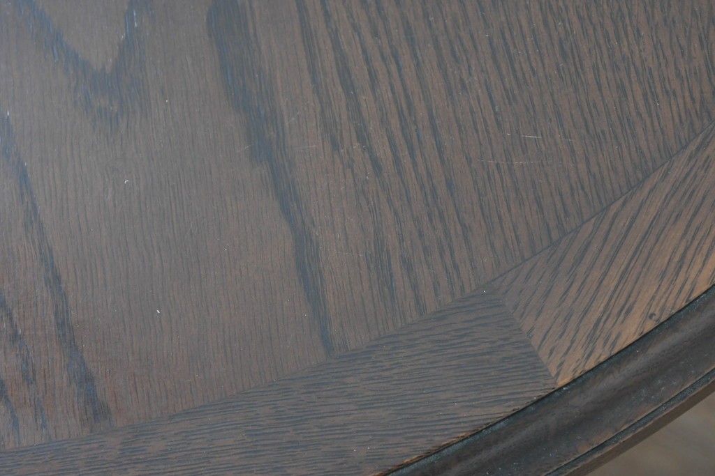 中古　美品　カリモク家具(karimoku)　ドマーニ(domani)　クイーンズライフ(QUEENS LIFE)　クラシカルモダンなリビングテーブル　定価約17万円　(R-087126)