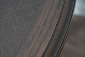 中古　美品　カリモク家具(karimoku)　ドマーニ(domani)　クイーンズライフ(QUEENS LIFE)　クラシカルモダンなリビングテーブル　定価約17万円　(R-087126)