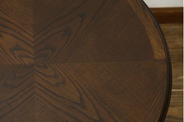 中古　美品　カリモク家具(karimoku)　ドマーニ(domani)　クイーンズライフ(QUEENS LIFE)　クラシカルモダンなリビングテーブル　定価約17万円　(R-087126)