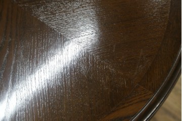 中古　美品　カリモク家具(karimoku)　ドマーニ(domani)　クイーンズライフ(QUEENS LIFE)　クラシカルモダンなリビングテーブル　定価約17万円　(R-087126)