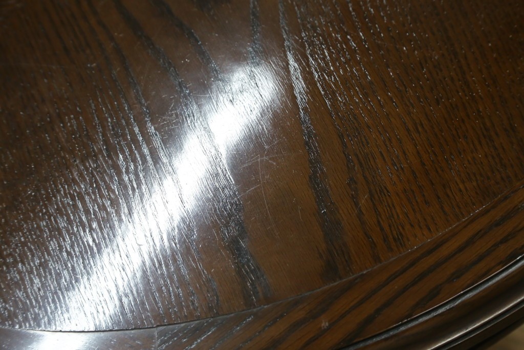 中古　美品　カリモク家具(karimoku)　ドマーニ(domani)　クイーンズライフ(QUEENS LIFE)　クラシカルモダンなリビングテーブル　定価約17万円　(R-087126)