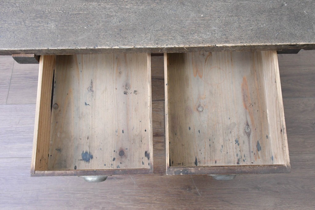 和製アンティーク　天板に欅(ケヤキ)材一枚板が用いられた文机　(R-087127)