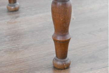 和製アンティーク　天板に欅(ケヤキ)材一枚板が用いられた文机　(R-087127)