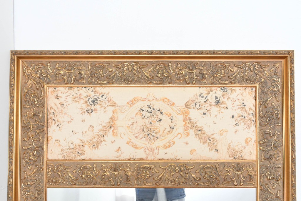 中古　六本木アピス(APIS)取り扱い　特大!!　華麗な装飾が引き立つアンティーク調ミラー　(R-087128)