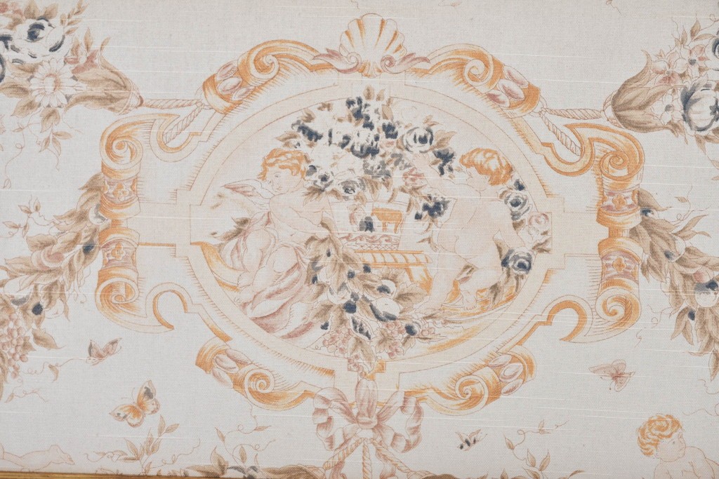 中古　六本木アピス(APIS)取り扱い　特大!!　華麗な装飾が引き立つアンティーク調ミラー　(R-087128)