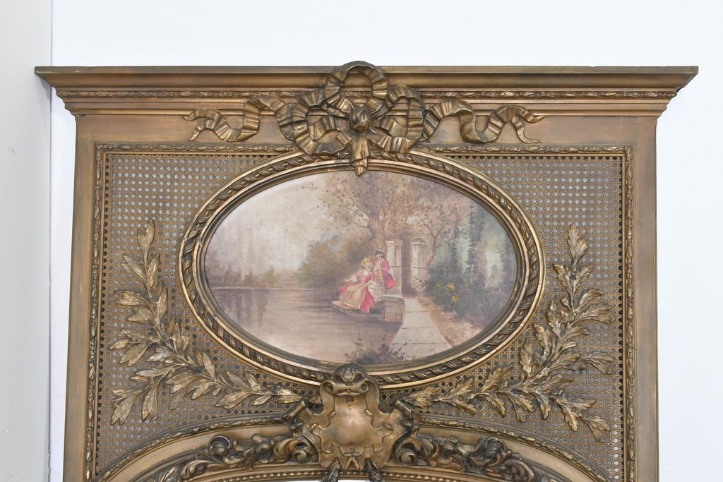 フランスアンティーク　高級品　優美な意匠が目を惹く特大サイズのミラー　(R-087129)