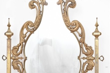 イタリアヴィンテージ　最高級　真鍮製　細部まで凝った造りが魅力的な特大スタンドミラー　(R-087131)